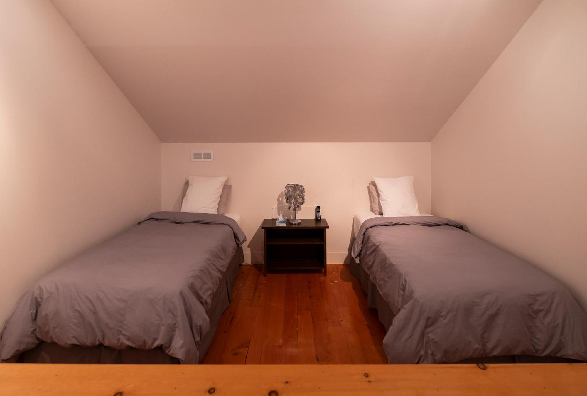 Auberge Sutton Brouerie Стая снимка